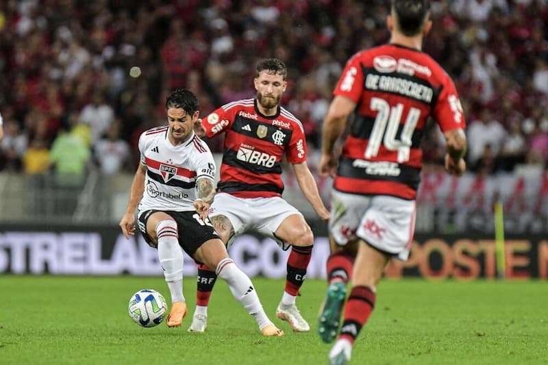 Soi kèo bóng đá Flamengo vs Sao Paulo 02h30 13/7/2025 1 Soi kèo tài xỉu Flamengo vs Sao Paulo